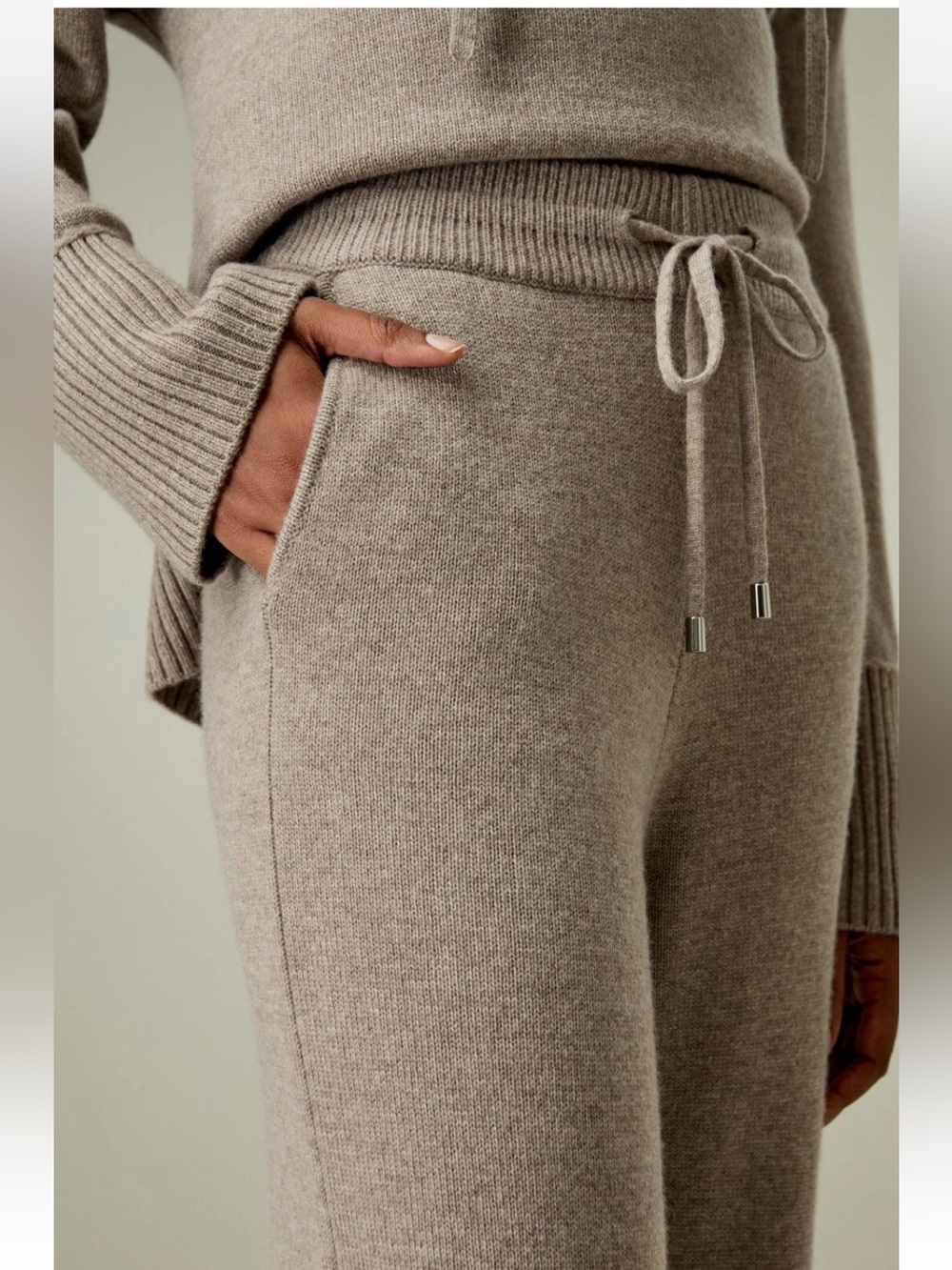 Lilysilk Fluid 100% Cashmere Sweatpants Light Brown Drawstring Sz Small - Picture 2 of 16